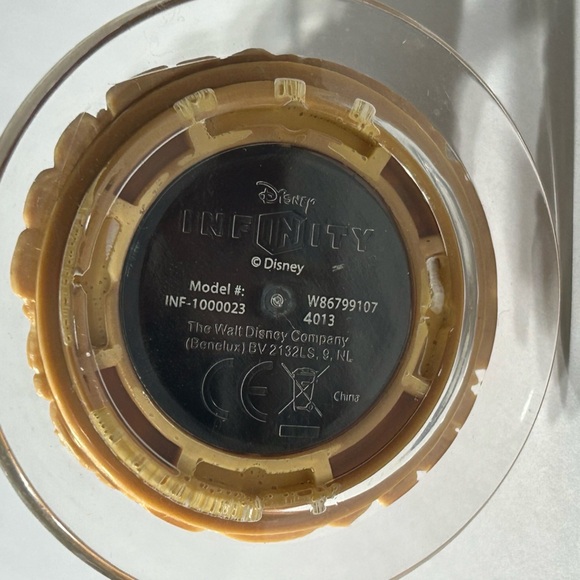 Disney Infinity x Tangled - Rapunzel 💇‍♀️ Buy 4 $14 Figures Get TWO $14s FREE - Picture 3 of 3